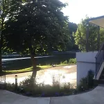 Hotel Mandat