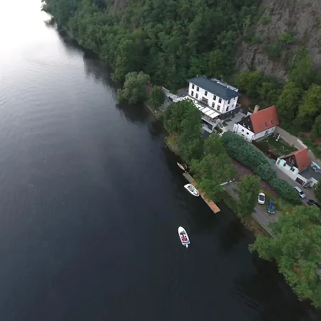 Mandat 3* Hradišťko