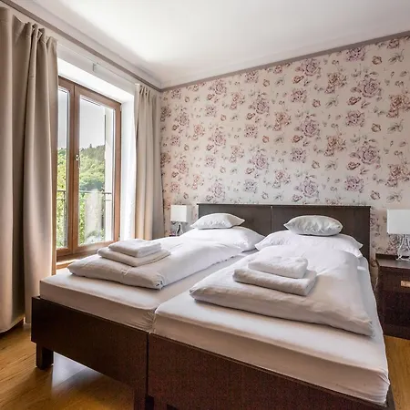 Mandat 3* Hradišťko