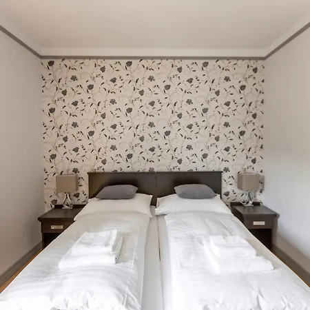 Mandat Hotel Hradistko (Prague-West)