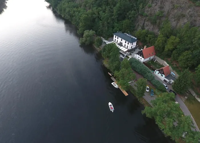 Mandat 3* Hradišťko