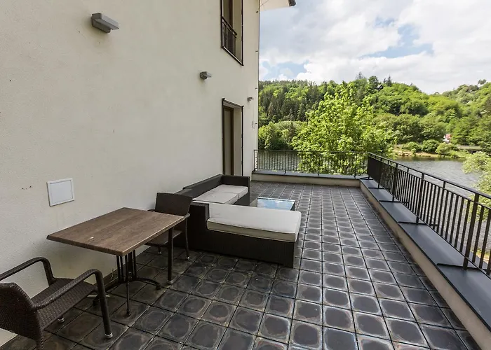 Mandat Hotel Hradišťko